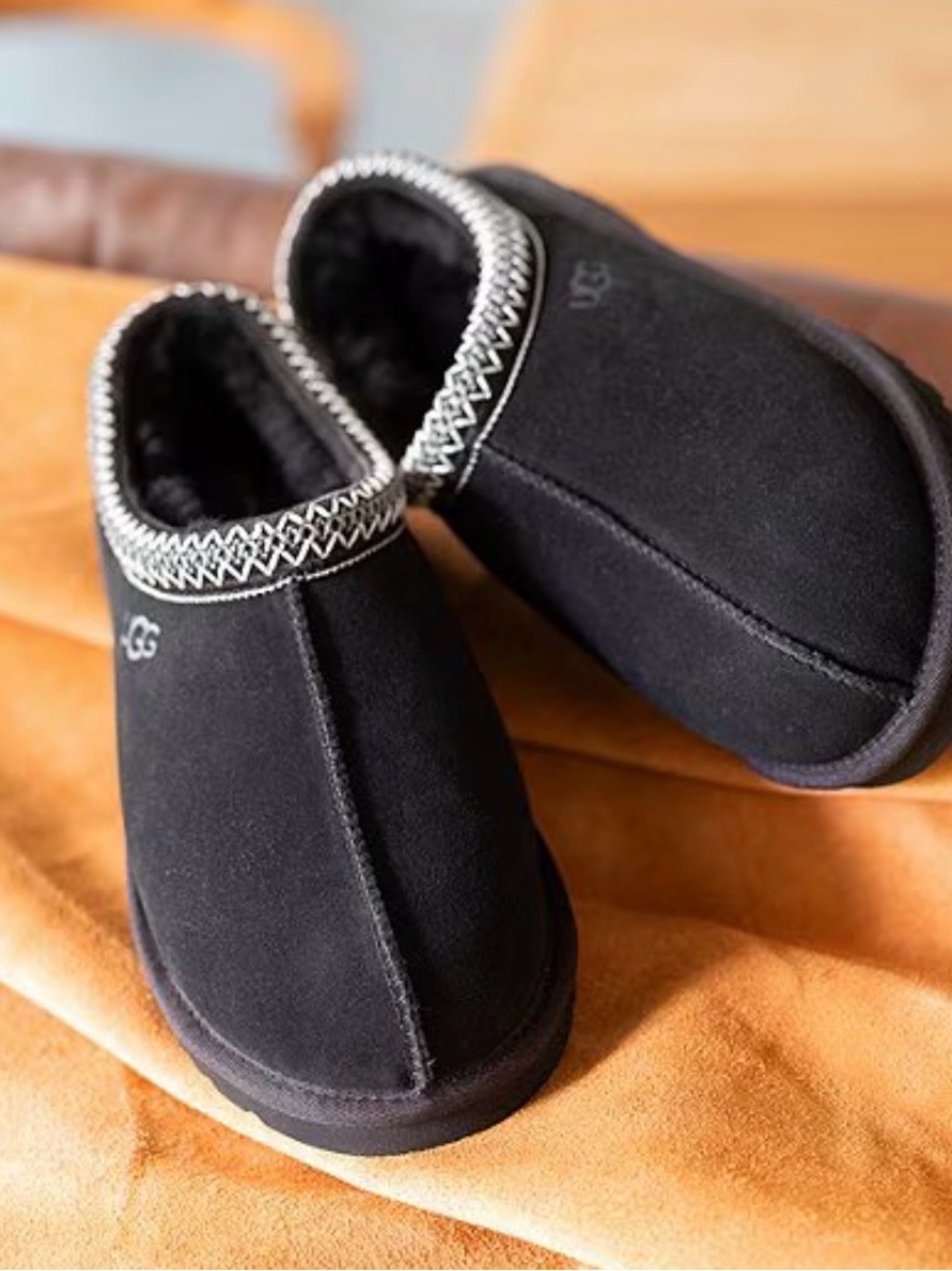 UGG Tasman II Black Suede Slippers Women’s Size 9